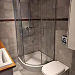 Apartment Fully Equipped, Comfortable And Modern With A Balcony, Very Close To The Center, Garage Available In The Building *